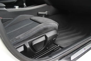 BMW 1 Serie ➡️ BMW 1-serie 116i F20 M Sport Edition | M-pakket | 18 inch | NL auto | Origineel | Trekhaak | Navi | Sportstuur | Xenon | PDC | Climate-control | Cruise-control | Sportstoelen | - afbeelding nr 35
