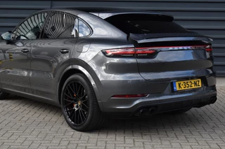 Porsche Cayenne | Panoramadak | ACC | Sportuitlaat | Soft-Close | Sport Chrono | Bose | Luchtvering | CarPlay | Orig. NL | - afbeelding nr 38