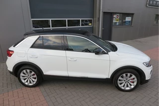 Volkswagen T-Roc Volkswagen T-Roc 2.0 TSI 190pk DSG 4Motion Sport , Virtual cockpit , Led verlichting, Trekhaak (afneembaar), Navigatie, Stoelverwarming,Achteruitrijcamera etc. Nieuwe APK - afbeelding nr 16