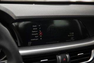 Alfa Romeo Stelvio Alfa Romeo Stelvio 2.0 Turbo Super Q4 4 nieuwe banden - afbeelding nr 14