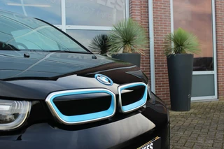 BMW i3 ➡️ BMW i3 Executive Edition 120Ah 42 kWh | Dakraam | 1e eigenaar | Camera | LED | 20 inch | Stoelverwarming | Harman-Kardon | Navi | NAP | inc BTW - afbeelding nr 42