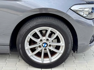 BMW 1 Serie BMW 1-serie 116i Sport Facelift mod| 130.000KM | Dealer OH - afbeelding nr 10