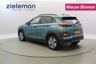 Hyundai Kona Hyundai Kona Electric Premium 64 kWh - Carplay, Camera, Leer, Stoelverw. - afbeelding nr 2