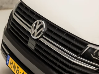 Volkswagen Transporter Volkswagen Transporter Kombi 2.0 TDI L1H1 Comfortline 9 Persoons (APPLE CARPLAY, TREKHAAK, PARKEERSENSOREN, GETINT GLAS, ELEK RAMEN, NIEUWE APK, NIEUWSTAAT) - afbeelding nr 34