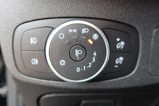Ford Focus Ford Focus 1.0 EcoBoost ST Line Business 125pk NAVI, Camera, Trekhaak, B&O, Winter pack - afbeelding nr 20