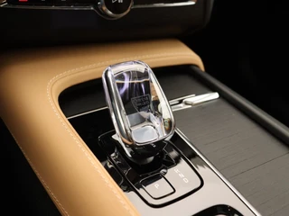 Volvo XC90 Volvo XC90 T8 PLUG-IN HYBRID ULTIMATE BRIGHT MASSAGE STOELEN BOWERS&WILKINS - afbeelding nr 30