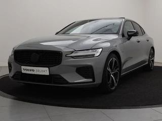 Volvo S60 Volvo S60 T6 PLUG-IN HYBRID LONG RANGE PLUS DARK SCHUIFDAK HARMAN KARDON 3 - afbeelding nr 2