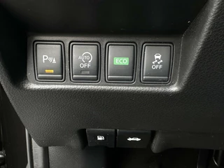 Nissan QASHQAI Nissan Qashqai 1.6 dCi TEKNA, EURO 6,  PANO, LEDER, NAVI, CRUISE, LANE, KEYLESS, 360 CAMERA, PARKEERSENSOREN, ECC-AIRCO, STOELVERWARMING, EXTRA SET WINTERBANDEN - afbeelding nr 15