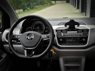 Volkswagen up! Volkswagen Up! 1.0 TSI High up! | PANO | CAMERA | CRUISE | - afbeelding nr 24