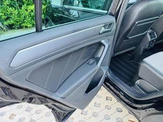 Volkswagen Tiguan Volkswagen Tiguan 2.0 TSI 3x R line Pano Acc 4motion Led - afbeelding nr 41