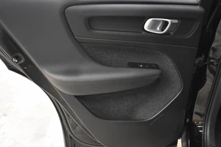 Volvo XC40 Volvo XC40 T2 129pk Aut. Business Pro | Schuifdak | Driver Assist | Park As - afbeelding nr 16