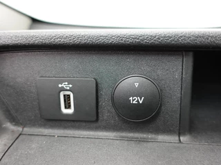 Ford Transit Custom Ford Transit Custom 130pk Automaat L2H1 Trend Navigatie Cruise control Camera Parkeersensoren Trekhaak Airco - afbeelding nr 27