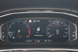 Volkswagen T-Cross Volkswagen T-Cross 1.5 TSI DSG R-Line 150pk / Navi / Camera/ ACC /LED / Trekhaak - afbeelding nr 19