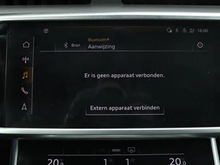 Audi A6 Audi A6 55 TFSIe S Line | 367pk | Trekhaak | Stoel & stuurverwarming | Adaptive cruise | Camera | Matrix LED | Carplay | Sportstoelen | Half leder | Navigatie - afbeelding nr 20