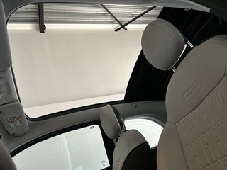 Fiat 500C Fiat 500C La Prima 42 kWh | Lederen bekleding | Parkeercamera | Stoelverwarming | Soh (batterijcheck) 91,1 % - afbeelding nr 18