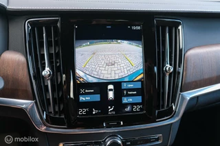 Volvo V90 Volvo V90 2.0 B4 Business Pro | Massage | Trekhaak | Stoelkoeling | Pine grey | NL auto NAP | Camera | Leder | LED | Rijklaar | - afbeelding nr 18