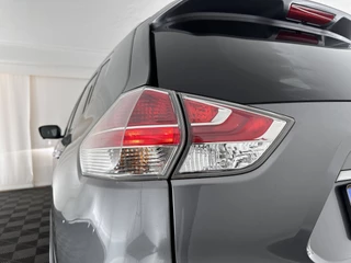 Nissan X-Trail Aut. *PANO | LUXURY-LEATHER | LED-LIGHTS | TOP-VIEW | JBL-AUDIO | BLINDSPOT | KEYLESS | HEATED-COMFORT-SEATS | NAVI-FULLMAP | 19''ALU* - afbeelding nr 27