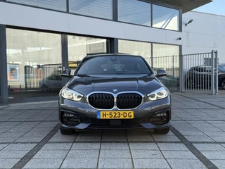 BMW 1 Serie BMW 1-serie 116d Executive Edition | Live Cockpit | Sfeerverlichting | Apple Carplay | - afbeelding nr 8