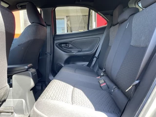 Toyota Yaris Cross Toyota Yaris Cross 1.5 Hybrid Dynamic | Navi | Keyless Entry & Start | Stoelverwarm - afbeelding nr 6
