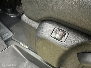 Toyota ProAce Toyota ProAce Worker 2.0 D-4D Black Line L3H1 AUTOMAAT zwart - afbeelding nr 2
