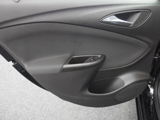 Opel Astra CARPLAY / NAVI / AIRCO / PDC / BLUETOOTH / CRUISE / NL-AUTO - afbeelding nr 28