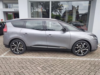 Renault Grand Scénic Renault Grand Scénic 1.3 TCe BOSE 7P Trekhaak | Dodehoeksensoren | Head-up Display - afbeelding nr 6