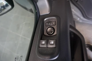 Renault Master Renault Master T33 2.3 dCi 135PK L2H2 Work Edition Airco Cruise Control Camera Navi PDCA Trekhaak - afbeelding nr 14