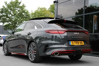 Kia ProCeed Kia ProCeed 1.6 T-GDi GT 204PK | Pano | JBL | Sportuitlaat - afbeelding nr 14