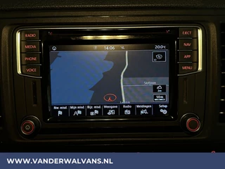 Volkswagen Transporter Volkswagen Transporter 2.0 TDI L2H1 Euro6 Airco | Navigatie | Cruisecontrol | Trekhaak | Leder stuurwiel Parkeersensoren - afbeelding nr 4