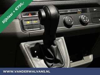 Volkswagen Crafter Volkswagen Crafter 2.0 TDI 140 pk Automaat L4H3 L3H2 RIJKLAAR Euro6 Airco | Camera | Apple Carplay Android Auto, Chauffeursstoel, Stoelverwarming, 3000kg Trekhaak - afbeelding nr 9