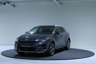 Kia XCeed 1.6 GDi PHEV | Panoramadak | Stoelventilatie | Stoel- en stuurverwarming |