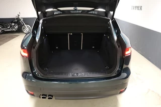 Jaguar F-PACE - afbeelding nr 25