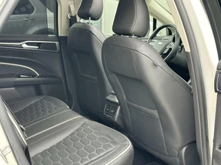 Ford Mondeo Ford Mondeo Wagon 2.0 IVCT HEV Vignale Automaat 187PK NAP - afbeelding nr 31