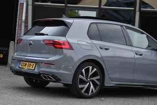 Volkswagen Golf Volkswagen Golf 1.5 eTSI R-Line Pano HUD H&K Lane Camera - afbeelding nr 39