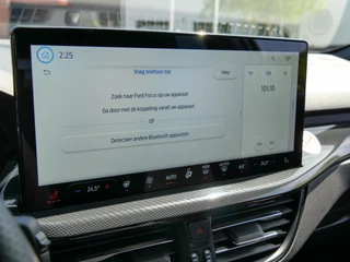 Ford Focus Ford Focus Wagon 1.0 EcoBoost 125PK Automaat ST-Line | NAVIGATIE | CRUISE CONTROL | - afbeelding nr 11