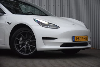 Tesla Model 3 - afbeelding nr 2