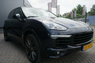 Porsche Cayenne Porsche Cayenne 3.0 D Sportdesign /Luchtvering /Pano /Sportchrono - afbeelding nr 31