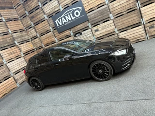 Mercedes-Benz A-Klasse Mercedes-Benz A-klasse 180 Business Solution AMG Pano Navi Clima Camera LED 19