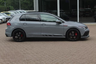 Volkswagen Golf Volkswagen Golf 2.0 TSI GTI Clubsport / Panoramadak / Camera / Head-up / 19'' / IQ Lights / Keyless / Dodehoek / DAB / Stoelverwarming / ACC - afbeelding nr 5