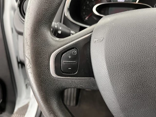 Renault Clio Renault Clio Estate 1.5 dCi Ecoleader Zen *NAVI-FULLMAP | COMFORT-SEATS | AIRCO | CRUISE | TOWBAR* - afbeelding nr 18