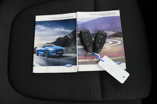 Ford Focus Ford Focus Wagon 1.0 EcoBoost Titanium Business | Stoelverwarming | Sensoren | - afbeelding nr 45