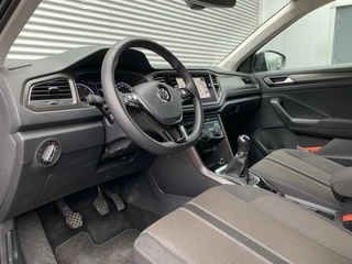 Volkswagen T-Roc Volkswagen T-Roc 1.5 TSI Airco Carplay Cruise Led NL Auto 2020 Origineel 92238 KM N.A.P 2 De Eigenaar Nieuwstaat - afbeelding nr 6
