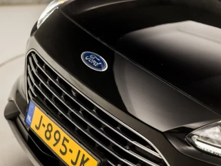 Ford Kuga Ford Kuga 2.5 PHEV Titanium 225Pk Automaat (APPLE CARPLAY, GROOT NAVI, STUUR/STOELVERWARMING, ADAPTIVE CRUISE, CAMERA, KEYLESS, TREKHAAK, STOELVERWARMING ACHTER, ELEK ACHTERKLEP, NIEUWSTAAT) - afbeelding nr 37