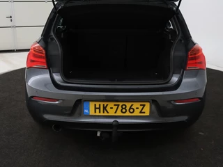 BMW 1 Serie BMW 1-serie 118i Executive | Full LED | Navigatie |  Climate control | Cruise control | Parkeerhulp | Bluetooth | Sportstuur - afbeelding nr 9