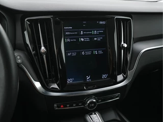 Volvo V60 Volvo V60 2.0 T4 Aut. *FULL-LED | DIGI-COCKPIT | NAVI-FULLMAP | ECC | CRUISE | COMFORT-SEATS | LANE-ASSIST | CARPLAY | 18