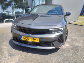 Opel Astra Opel Astra Sports Tourer 1.2i Turbo Hybride | Automaat | GS-Line - afbeelding nr 2