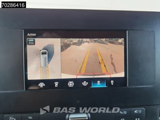 Mercedes-Benz Sprinter Mercedes Sprinter 314 CDI Automaat L2H2 Trekhaak Airco Cruise Camera Parkeersensoren MBUX CarPlay Standkachel Werkplaatsinrichting Euro6 L2 12m3 Airco Trekhaak Cruise control - afbeelding nr 17