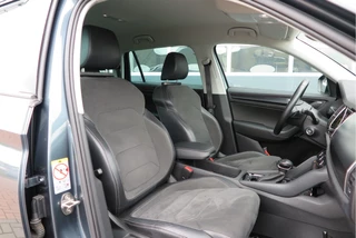 Škoda Kodiaq LED, PDC , Navi, Cruisecontrol, Stoelverwarming , Carplay, Trekhaak . Achteruitrijcamera ,Canton Audio ,LMV,  etc - afbeelding nr 26