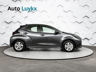 Toyota Yaris Toyota Yaris 1.5 Hybrid 115 Business | Parkeersensoren voor + achter | Stuurverwarming | Stoelverwarming - afbeelding nr 10