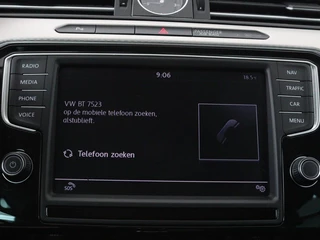Volkswagen Passat Volkswagen Passat 1.4 TSI GTE | Panoramadak | Stoelverwarming |  Trekhaak | Adaptive cruise | Camera | Carplay | Leder/Alcantara | Full LED | Virtual Cockpit - afbeelding nr 25